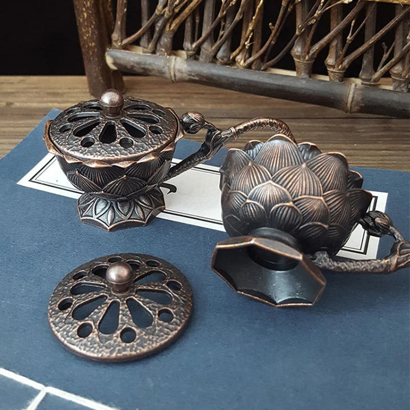 Sandlewood Handheld Lotus Incense Burner | Buddhist Temple Retro Brass Incense Holder Decor.