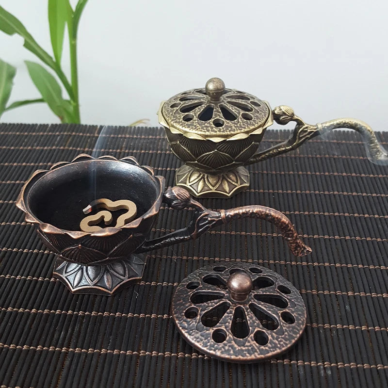 Sandlewood Handheld Lotus Incense Burner